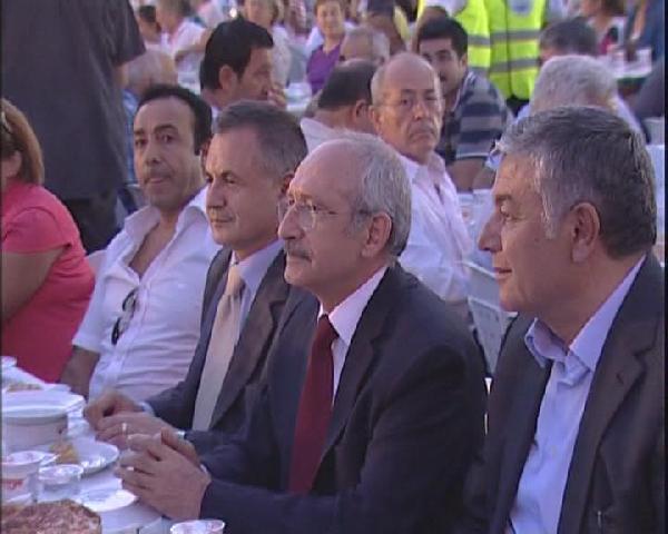 Kılıçdaroğlu Sarıyer'de iftar'a katıldı