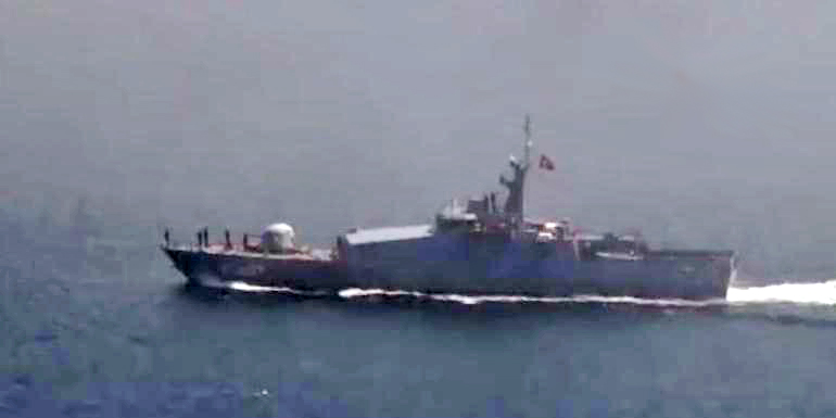 Son dakika: Kilyos açıklarında Rus savaş gemisi kargo gemisiyle çarpıştı
