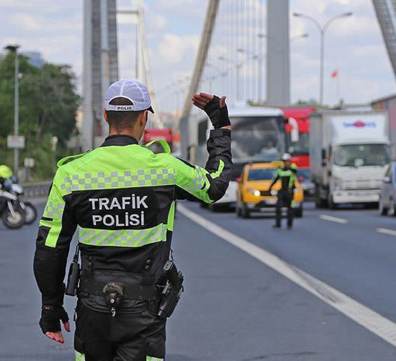 İstanbul'da Pazar Günü Maraton Nedeniyle Bazı Yollar Trafiğe Kapatılacak