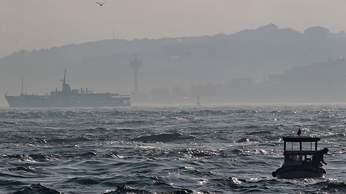 İstanbul Boğazı Çift Yönlü Gemi Geçişlerine Kapatıldı