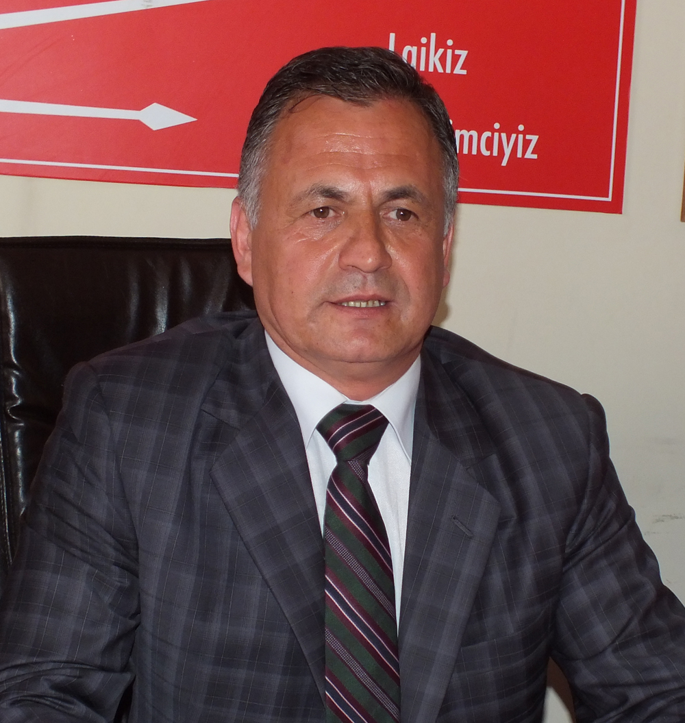 CHP Sarıyer İlçe Başkanı Mehmet Deniz'in 24 Kasım Öğretmenler Günü Basın Açıklaması